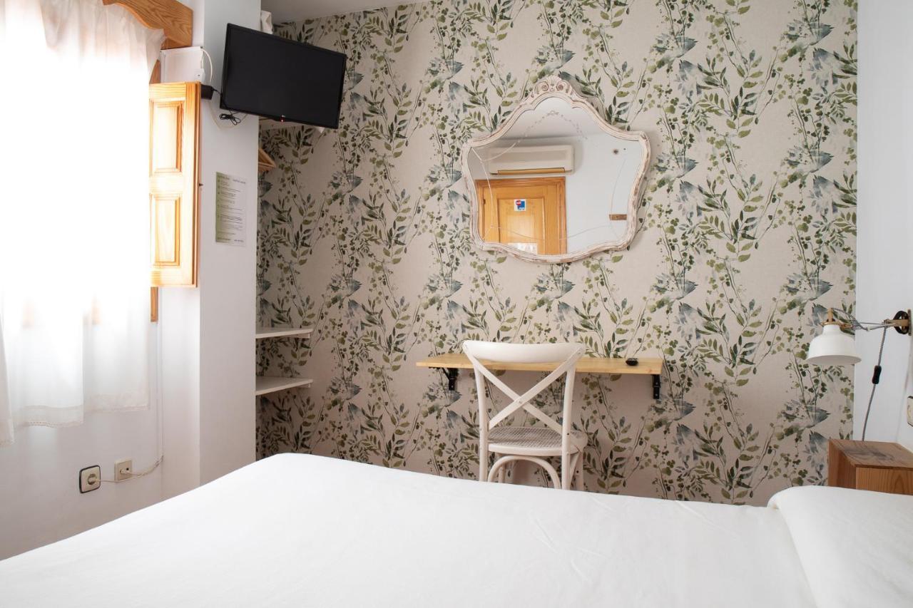 Hostal El Pozo Chulilla Exteriör bild
